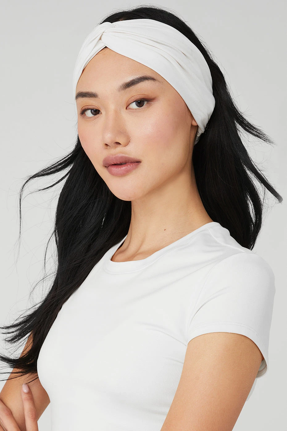 Alosoft Headband - White 5 Alosoft Headband - White - Image 3