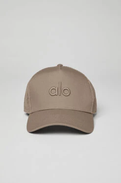 District Trucker Hat - Gravel -Alo Yoga Shop A0467U 01347 b1 s1 a1 617d6dc1 2306 4917 8eed 897668d11b07