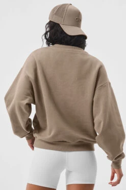 District Trucker Hat - Gravel -Alo Yoga Shop A0467U 01347 b1 s1 a4 12738112 1c40 42bd bb27 85fa98411576