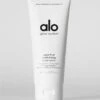 Superfruit Body Lotion -Alo Yoga Shop B2007F 0001 b1 a1 ffec632f 4e7d 4d48 8292 aa2b28ab57d1