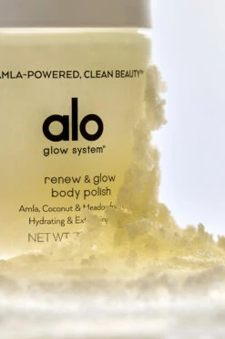 Renew & Glow Body Polish -Alo Yoga Shop B2016F 0001 b2 a4
