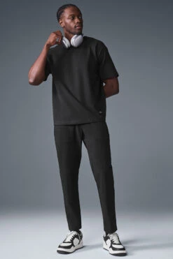 Double Take Short Sleeve - Black -Alo Yoga Shop M1224R 01 b1 s1 a4 1 m221