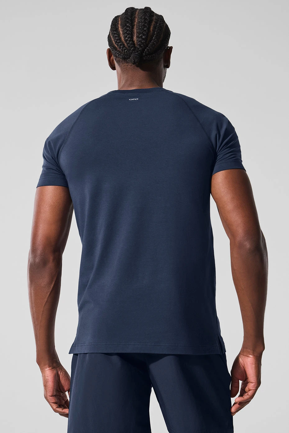 Alo Vapor Crewneck Short Sleeve - Navy 5 Alo Vapor Crewneck Short Sleeve - Navy - Image 3