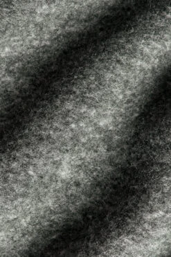 Triumph Crew Neck Sweatshirt - Grey Triblend -Alo Yoga Shop M3108R 01502 b1 s1 a5 1 m214