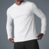 Conquer Reform Long Sleeve With Hood - White -Alo Yoga Shop M3181R 00 b1 s1 a1 1 m221