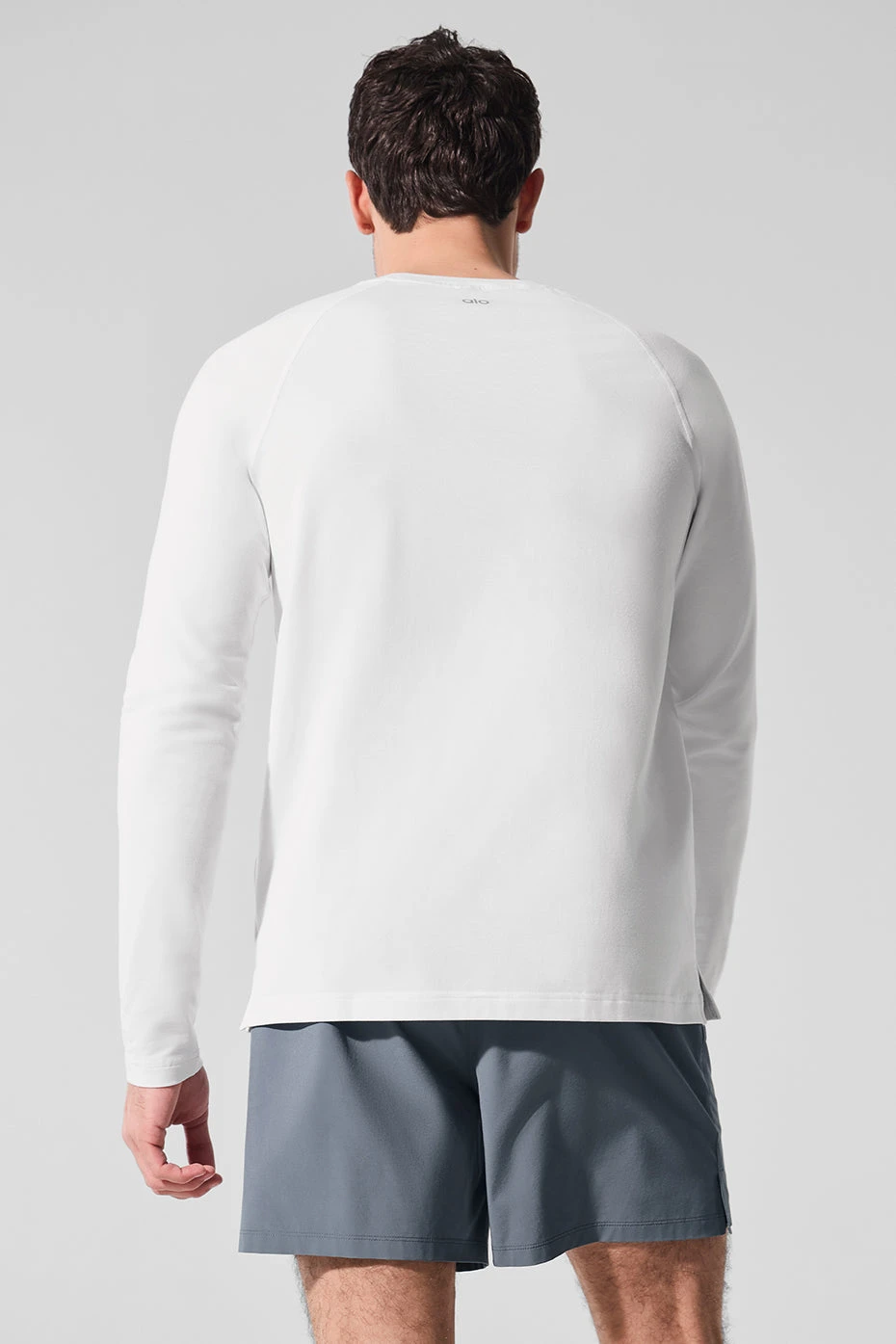 Alo Vapor Crewneck Long Sleeve - White 5 Alo Vapor Crewneck Long Sleeve - White - Image 3