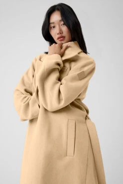 Wool Gameday Overcoat - Camel -Alo Yoga Shop M4143R 01660 b1 s1 a5 1 m54 19bd6ab6 1cc8 4334 93bd a8cde6362f40