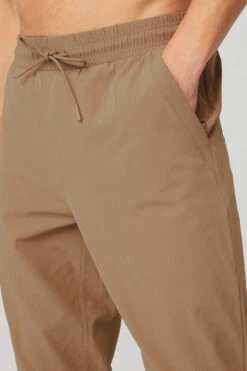 Co-Op 7/8 Pant - Gravel -Alo Yoga Shop M5083R 01347 b1 s3 a4 1 m75