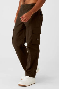 Cargo Ripstop Trouser - Espresso -Alo Yoga Shop M5159R 04064 b1 s3 a2 1 m93