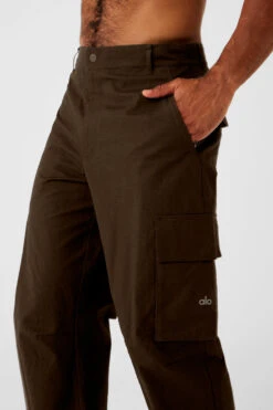Cargo Ripstop Trouser - Espresso -Alo Yoga Shop M5159R 04064 b1 s3 a4 2 m93