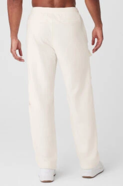 Polar Fleece Ridge Cargo Pants - Ivory -Alo Yoga Shop M5160R 03299 b1 s3 a3 1 m93