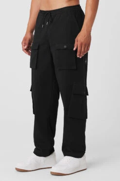 Northstar Cargo Pant - Black 8 Northstar Cargo Pant - Black -Alo Yoga Shop M5173R 01 b1 s1 a3 1 m154