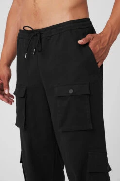 Northstar Cargo Pant - Black 9 Northstar Cargo Pant - Black -Alo Yoga Shop M5173R 01 b1 s1 a4 1 m154