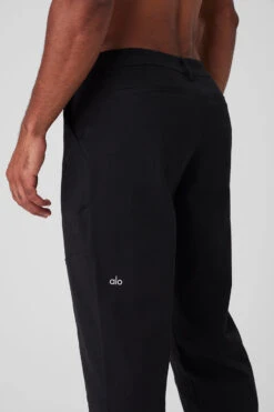 Edition Sueded Pant - Black -Alo Yoga Shop M5177R 01 b1 s3 a4 1 m93