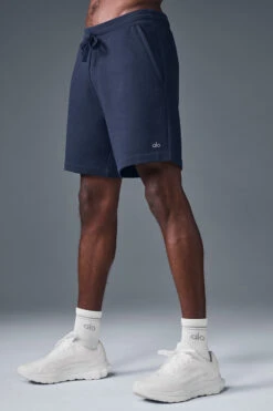 Chill Short - Navy -Alo Yoga Shop M6082R 03842 b1 s1 a3 1 m221