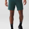 Chill Short - Midnight Green 2 Chill Short - Midnight Green -Alo Yoga Shop M6082R 04570 b1 s3 a1 1 m93 c80904a7 49db 400a b896 445f88d04eb6