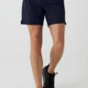 7'' Sport Short - Navy 2 7'' Sport Short - Navy -Alo Yoga Shop M6106R 03842 b1 s3 a1 1 m108
