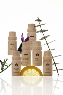 Essential Oil Collection Set 6 Essential Oil Collection Set -Alo Yoga Shop N7006S 0001 b1 a3