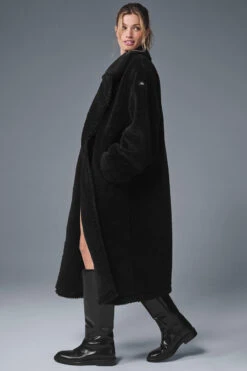 Oversized Sherpa Trench - Black -Alo Yoga Shop U4012R 01 b1 s1 a3 1 m91