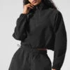 Cropped 1/4 Zip Alumni Pullover - Black -Alo Yoga Shop W3660R 01 b1 s1 a1 1 m76
