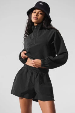 Cropped 1/4 Zip Alumni Pullover - Black 11 Cropped 1/4 Zip Alumni Pullover - Black -Alo Yoga Shop W3660R 01 b1 s1 a5 1 m76