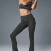 High-Waist Pinstripe Zip It Flare Legging - Anthracite/Black 1 High-Waist Pinstripe Zip It Flare Legging - Anthracite/Black -Alo Yoga Shop W51121R 00282 b1 s1 a1 1 m206