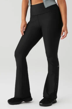 Airlift High-Waist Game Changer Legging - Black 17 Airlift High-Waist Game Changer Legging - Black -Alo Yoga Shop W51248R 01 b1 s4 a3 1 m135