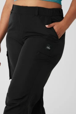 High-Waist Break Line Jogger - Black -Alo Yoga Shop W51319R 01 b1 s4 a4 1 m152