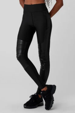 Airlift Winter Warm High-Waist Supermoto Legging - Black -Alo Yoga Shop W51334R 01 b1 s1 a2 1 m76