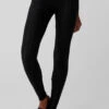 High-Waist Euphoria Legging - Black -Alo Yoga Shop W51349R 01 b1 s1 a1 1 m76