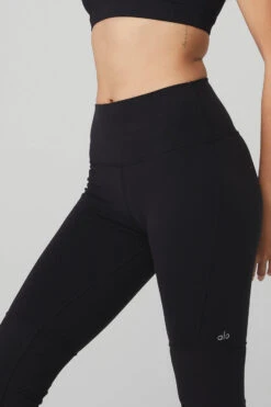 High-Waist Goddess Legging - Black/Black -Alo Yoga Shop W5525R 0101 b1 s1 a4 1 m54