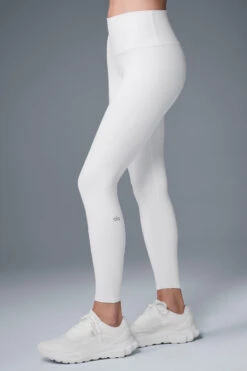 7/8 High-Waist Airbrush Legging - White -Alo Yoga Shop W5604R 00 b1 s1 a3 1 m215