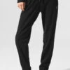 Muse Sweatpant - Black -Alo Yoga Shop W5784R 01 b1 s1 a1 1 m191