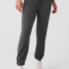 Soho Sweatpant - Anthracite -Alo Yoga Shop W5912R 02125 b1 s1 a1 1 m125