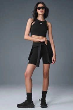 7" High-Waist Biker Short - Black 9 7" High-Waist Biker Short - Black -Alo Yoga Shop W6145R 01 b1 s1 a1 2 m54