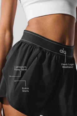 Match Point Short - Black 10 Match Point Short - Black -Alo Yoga Shop W6334R 01 b1 s1 ai 1 m76