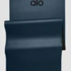 Warrior Mat - Eclipse -Alo Yoga Shop W7192R 02597 b1 a1