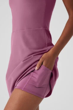 Airbrush Real Dress - Soft Mulberry 10 Airbrush Real Dress - Soft Mulberry -Alo Yoga Shop W8190R 05276 b1 s1 a004 1 m18