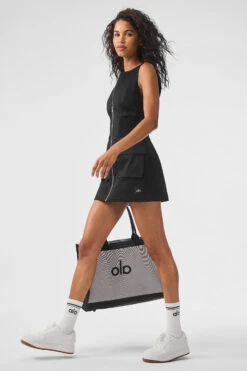 Night Out Cargo Dress - Black 10 Night Out Cargo Dress - Black -Alo Yoga Shop W8254R 01 b1 s1 a4 1 m18